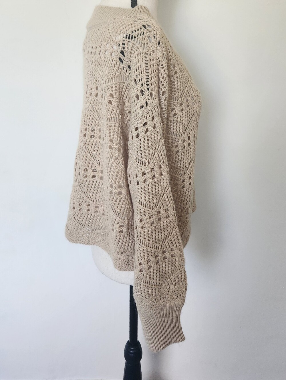 Absolutely Boutique Open Knit Sweater Neutral Beige Crochet Pullover Beachy M - Picture 4 of 13